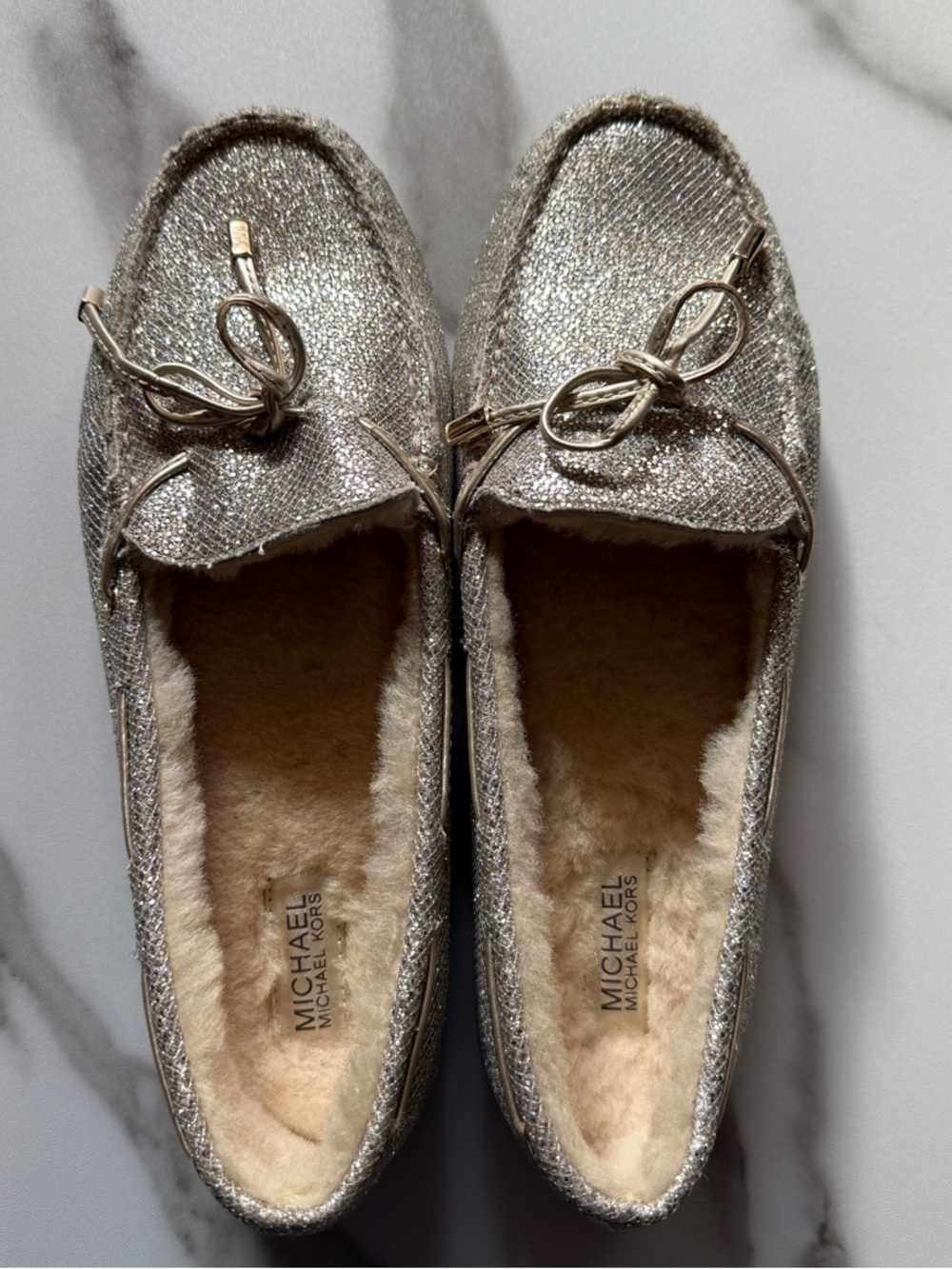 NWOT) Michael Kors Metallic Silver Bow Moccasin Slippers Women 9